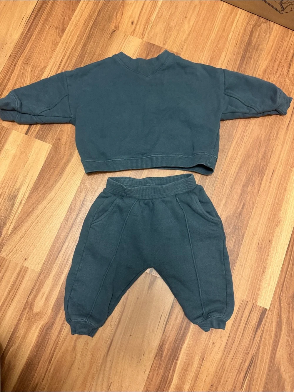 Zara sweat set 9-12M jogging set